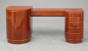 TOILETTBORD, 1900-tal.