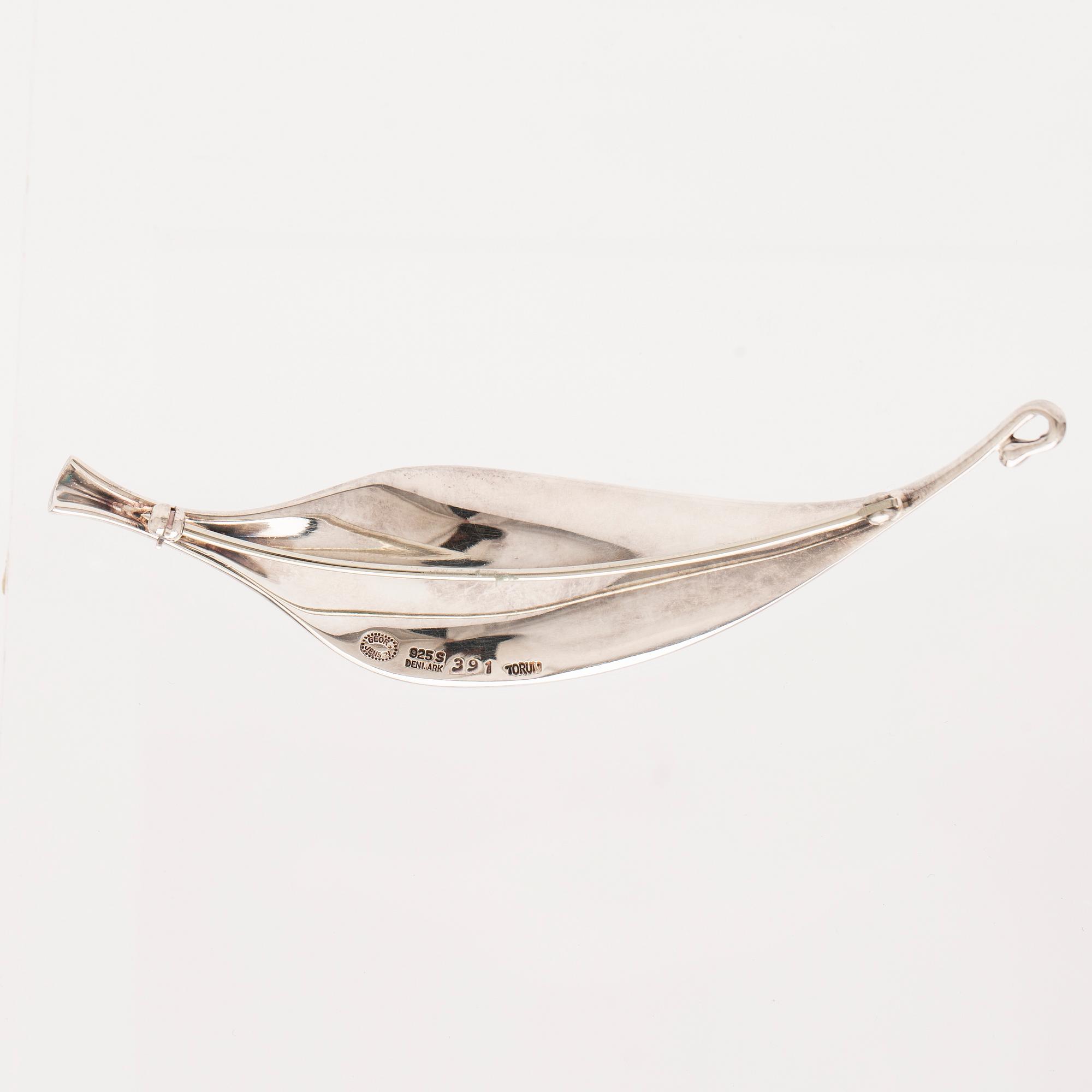 Vivianna Torun Bülow-Hübe, brosch, silver, Goerg Jensen, Danmark.