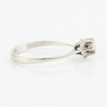 Ring, 18K white gold with brilliant cut diamond.