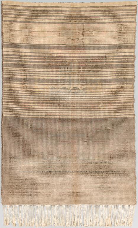 Pia Katerma, ryijy, Kajaanin kaupunginvaakuna. Päivätty 1936. Noin 196x130 cm.