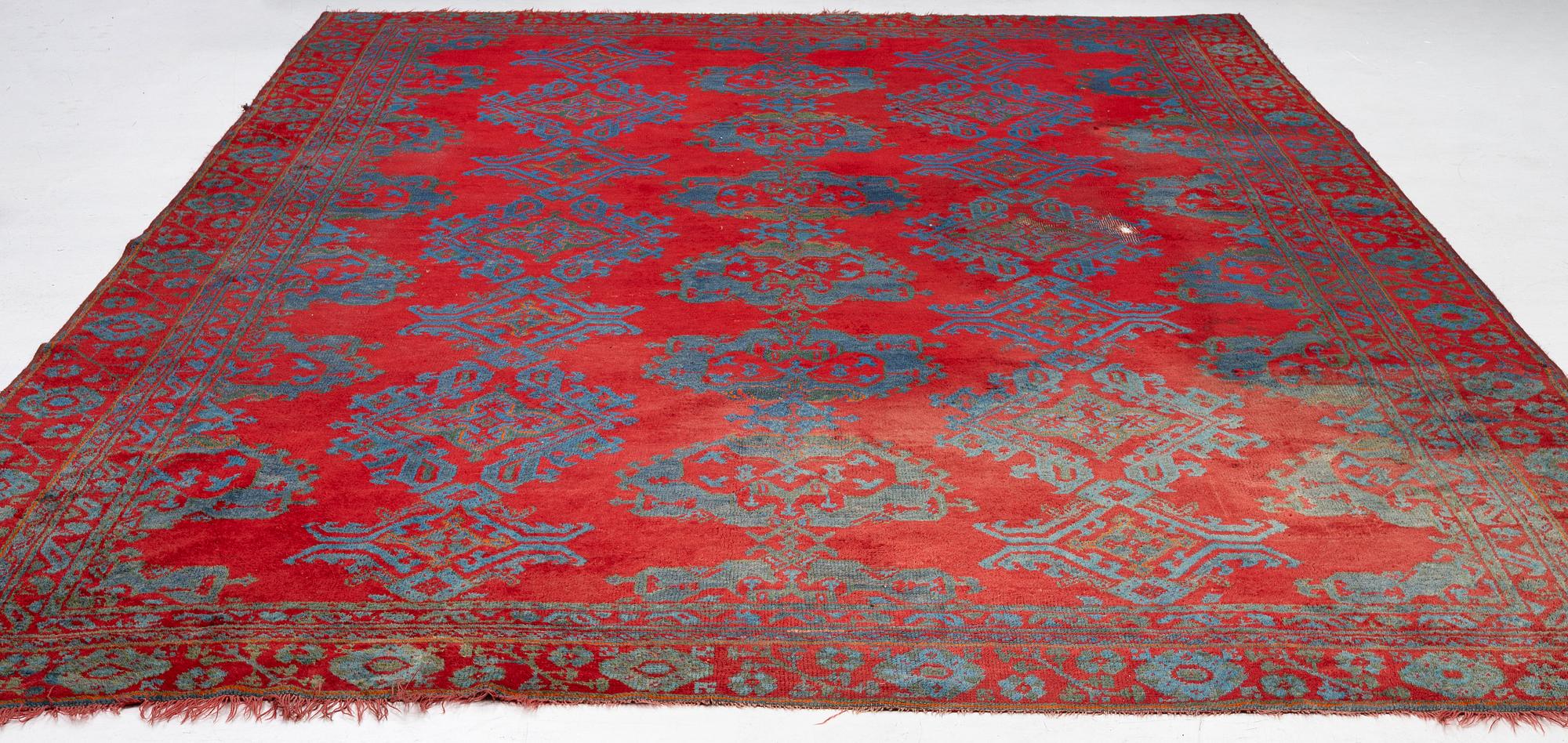 Matta, Ushak, ca 505 x 330 cm.