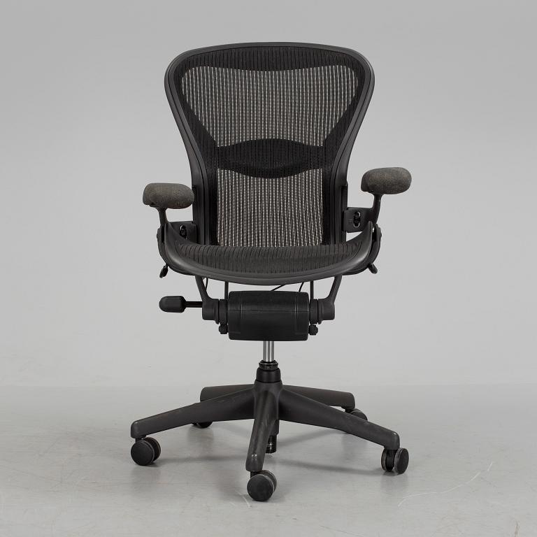 A "Aeron" office chair by Don Chadwick/ Bill Stumpf for Herman Miller, 20th/21st century.