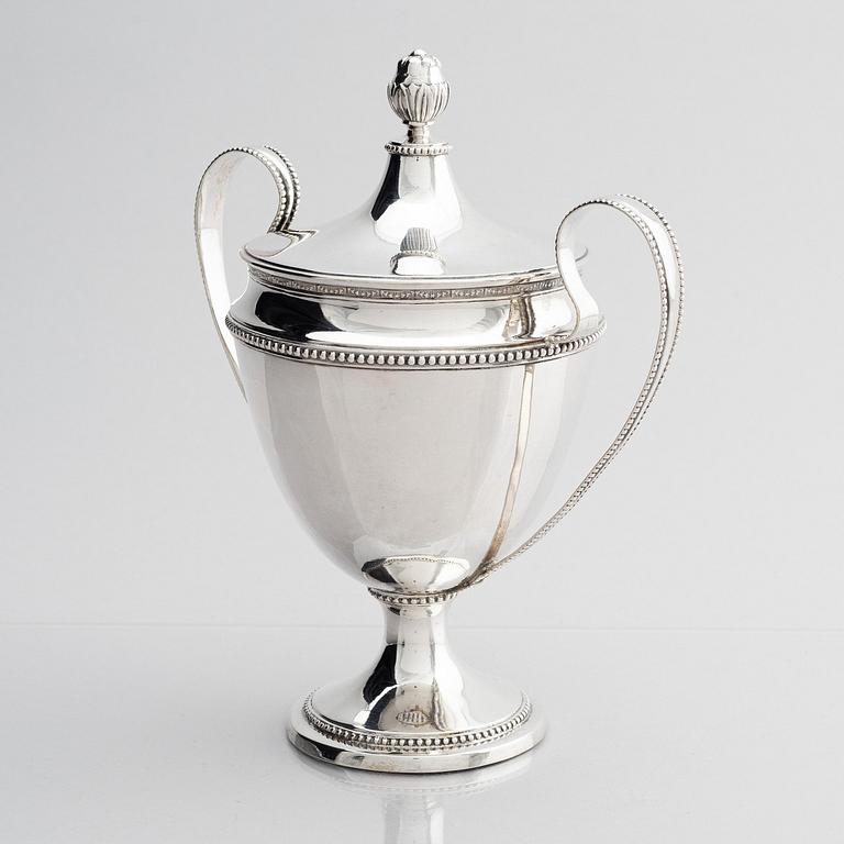 Olof Yttraeus, sockerskål med lock, silver, Uppsala 1790. Gustaviansk.