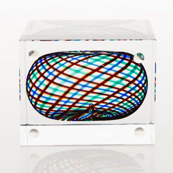 OIVA TOIKKA, An annual glass cube, signed Oiva Toikka Nuutajärvi 1994 and numbered 528/2000.