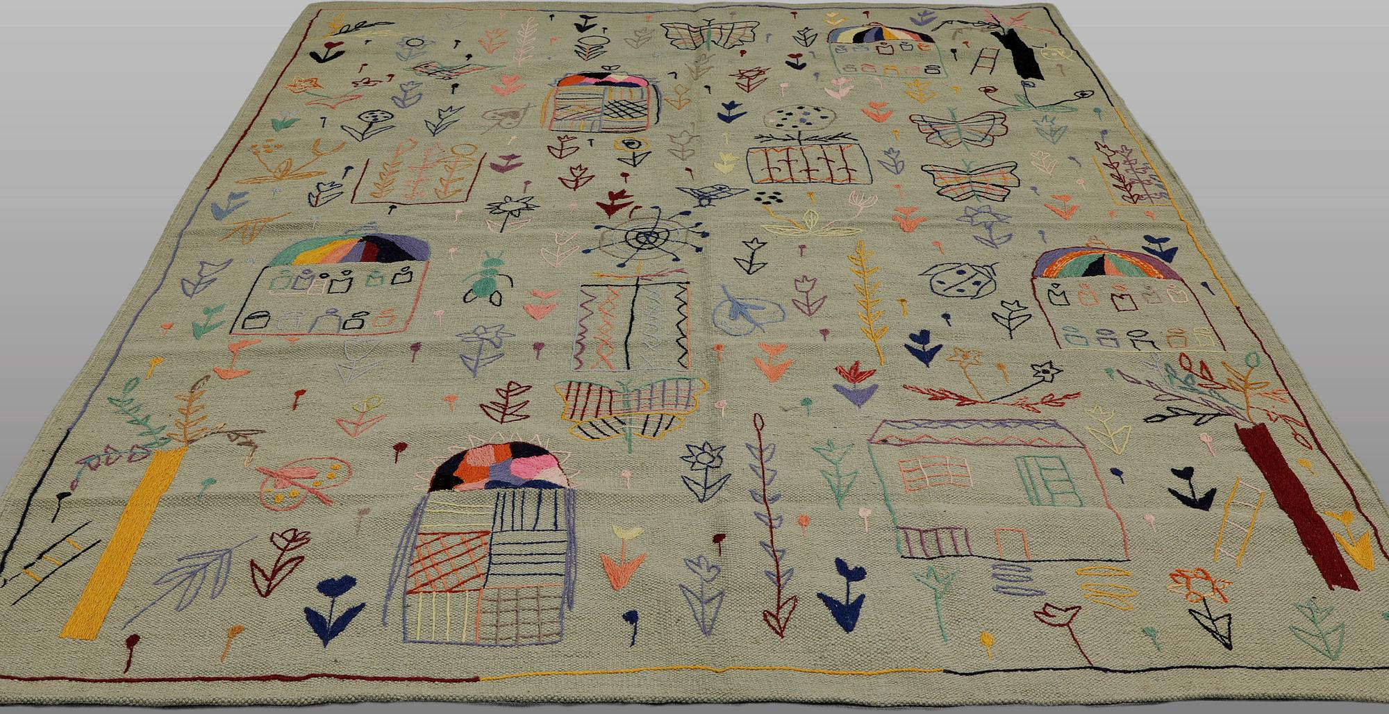 Matta, handbroderad Kelim, ca 240 x 183 cm.
