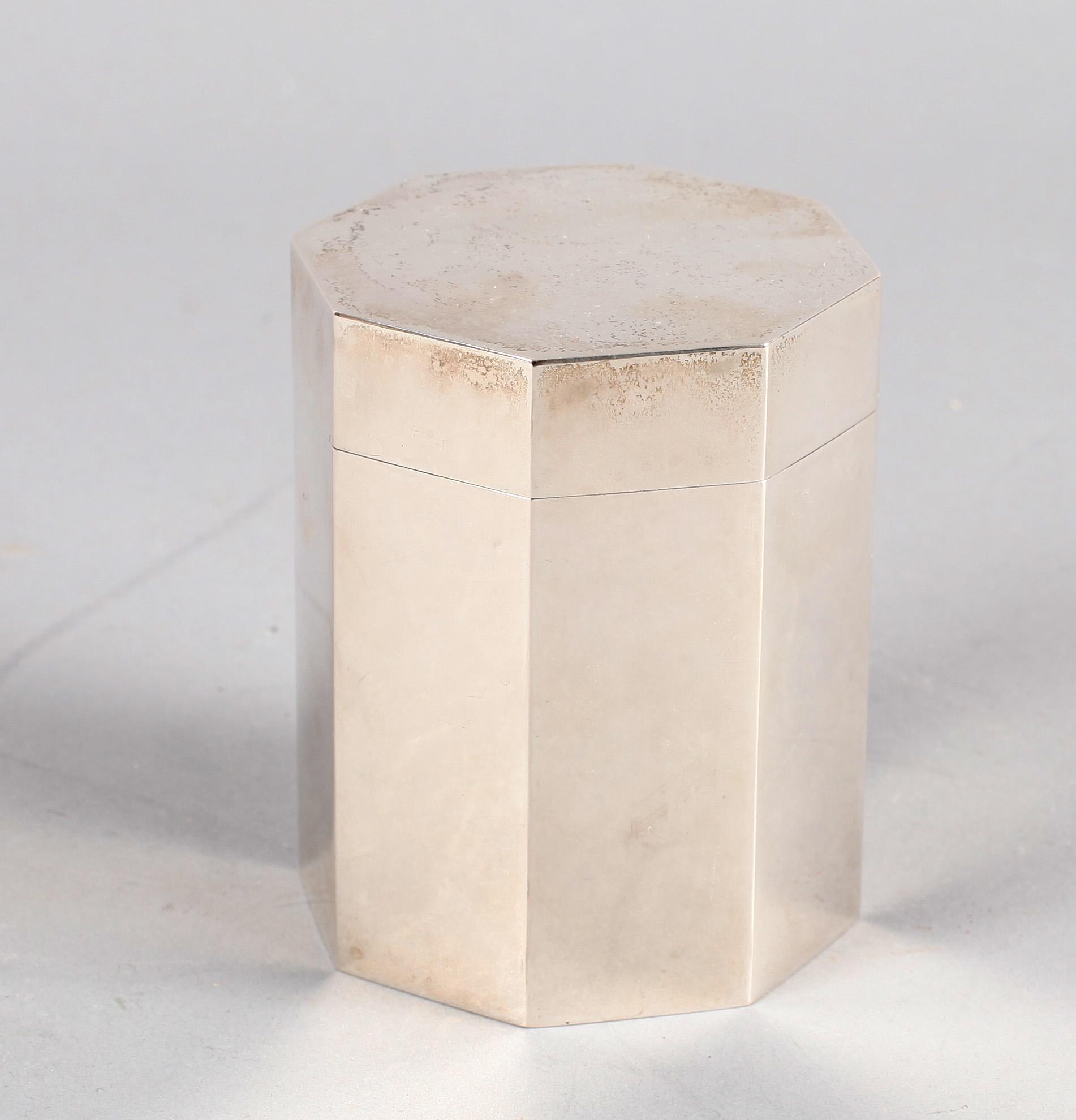 CIGARRBURK, silver. Firma A. Bergengren, Lund 1940. 230 gram.