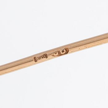 Rintaneula, 14K kultaa/platina, smaragdeja sekä vanha- ja ruusuhiottuja timantteja, Venäjä 1908-26.