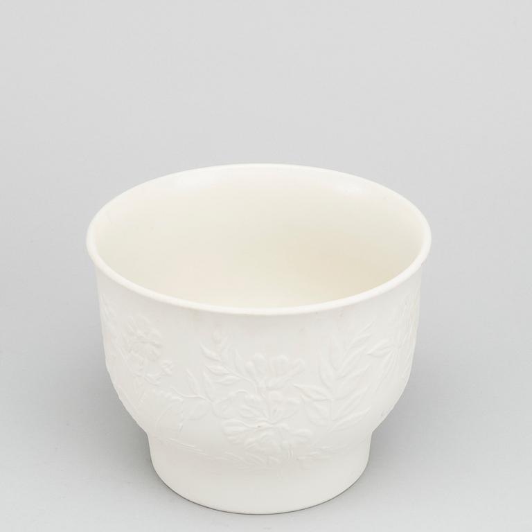 A set of six Suvi flower pots, second half of the 20th century.