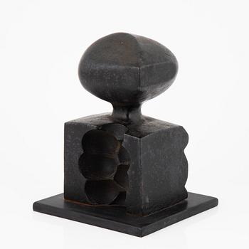Björn Selder, sculpture, unsigned, iron.