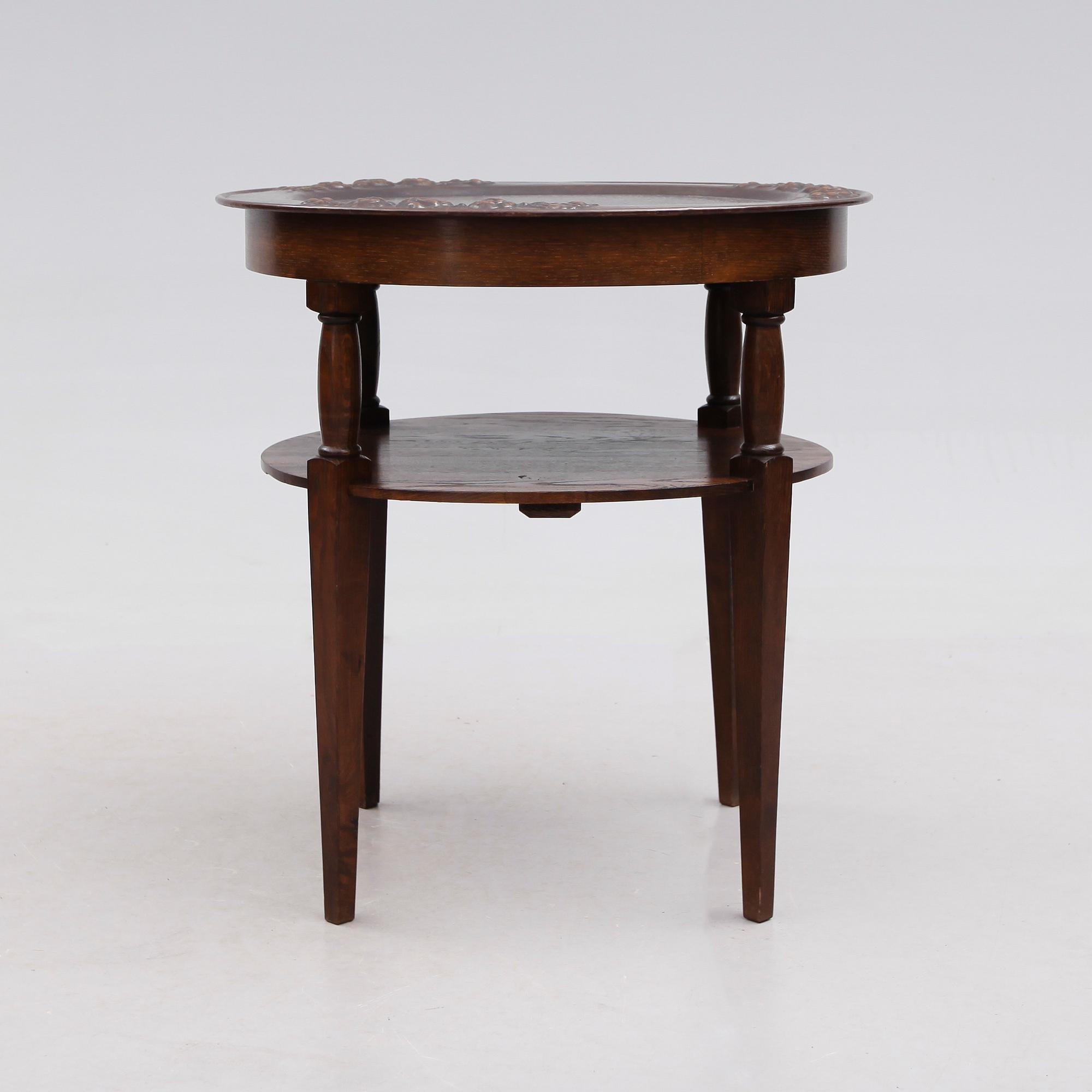 BORD/RÖKBORD, 1900-talets första hälft.