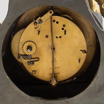 Bordspendyl, förgylld, 1800-tal.