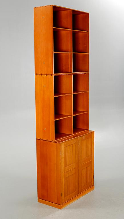 MOGENS KOCH, bokhylla, "Reol", Rud. Rasmussens Snedkerier, 1900-talets andra hälft.