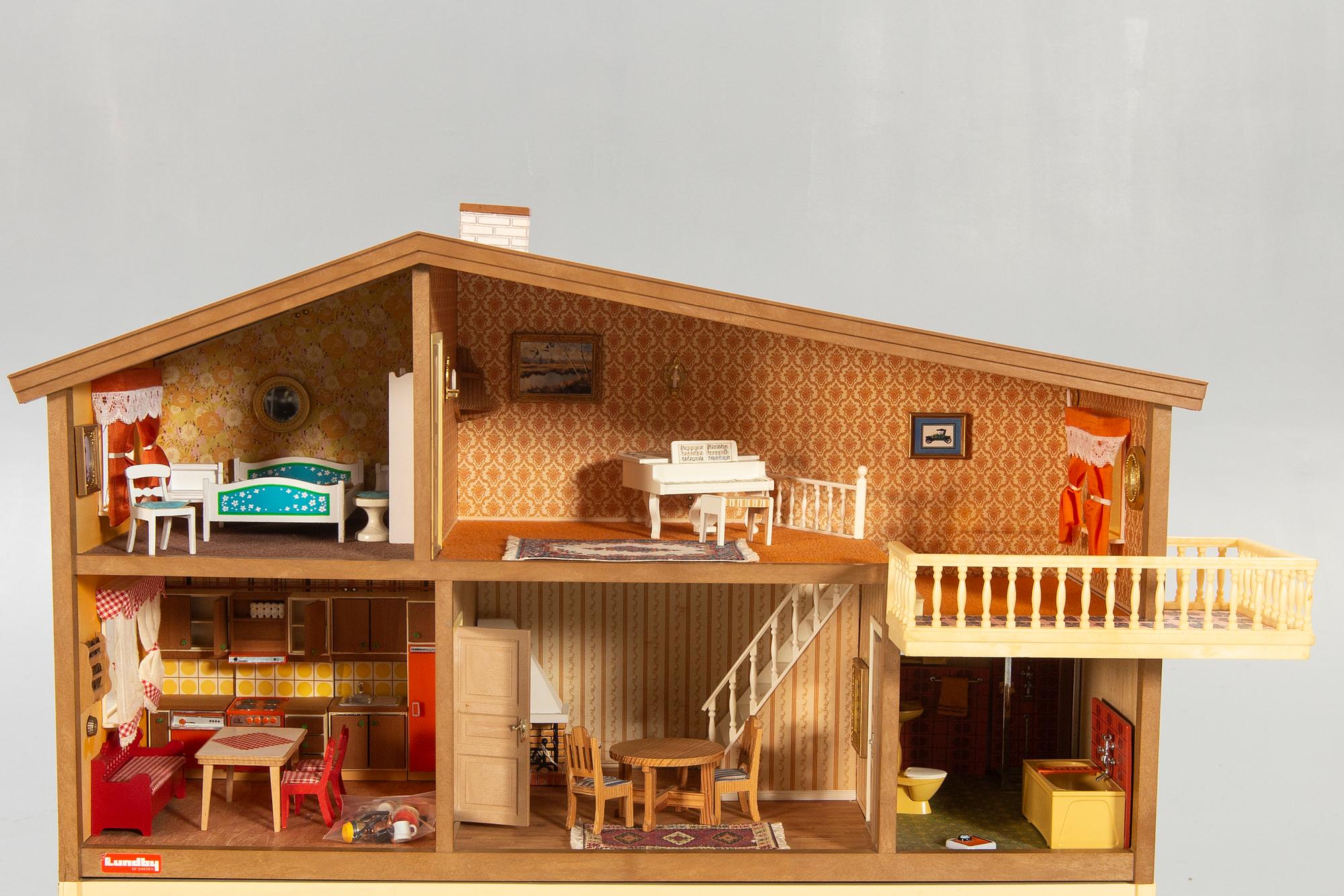 1970s dolls house shop