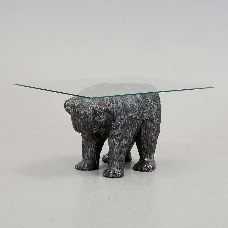 SOFFBORD, gjutmassa och glas, 1900/2000.