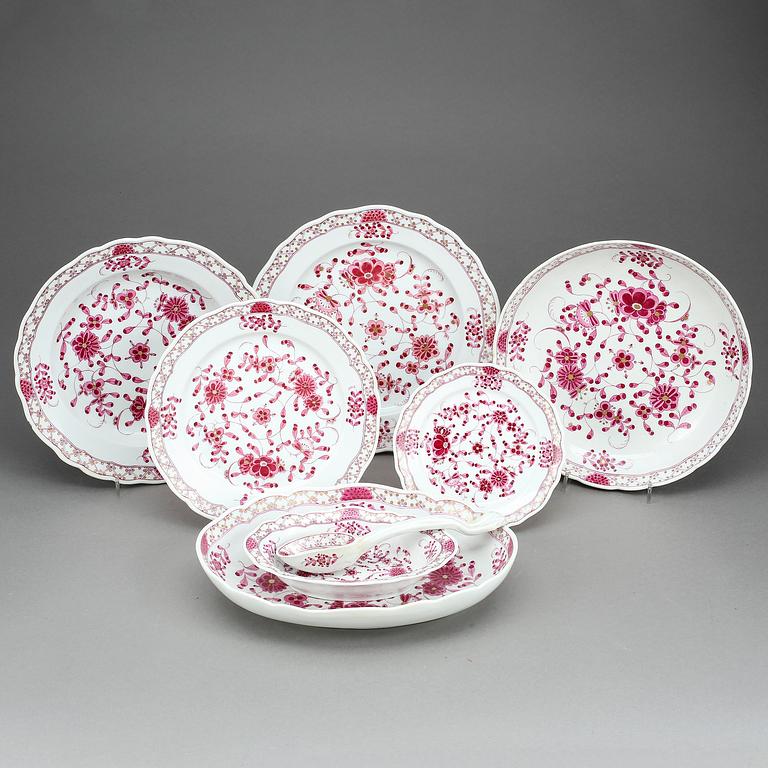 MATSERVIS, 37 delar, porslin, "Indianische blumen", Meissenliknande märke, 1800-tal.