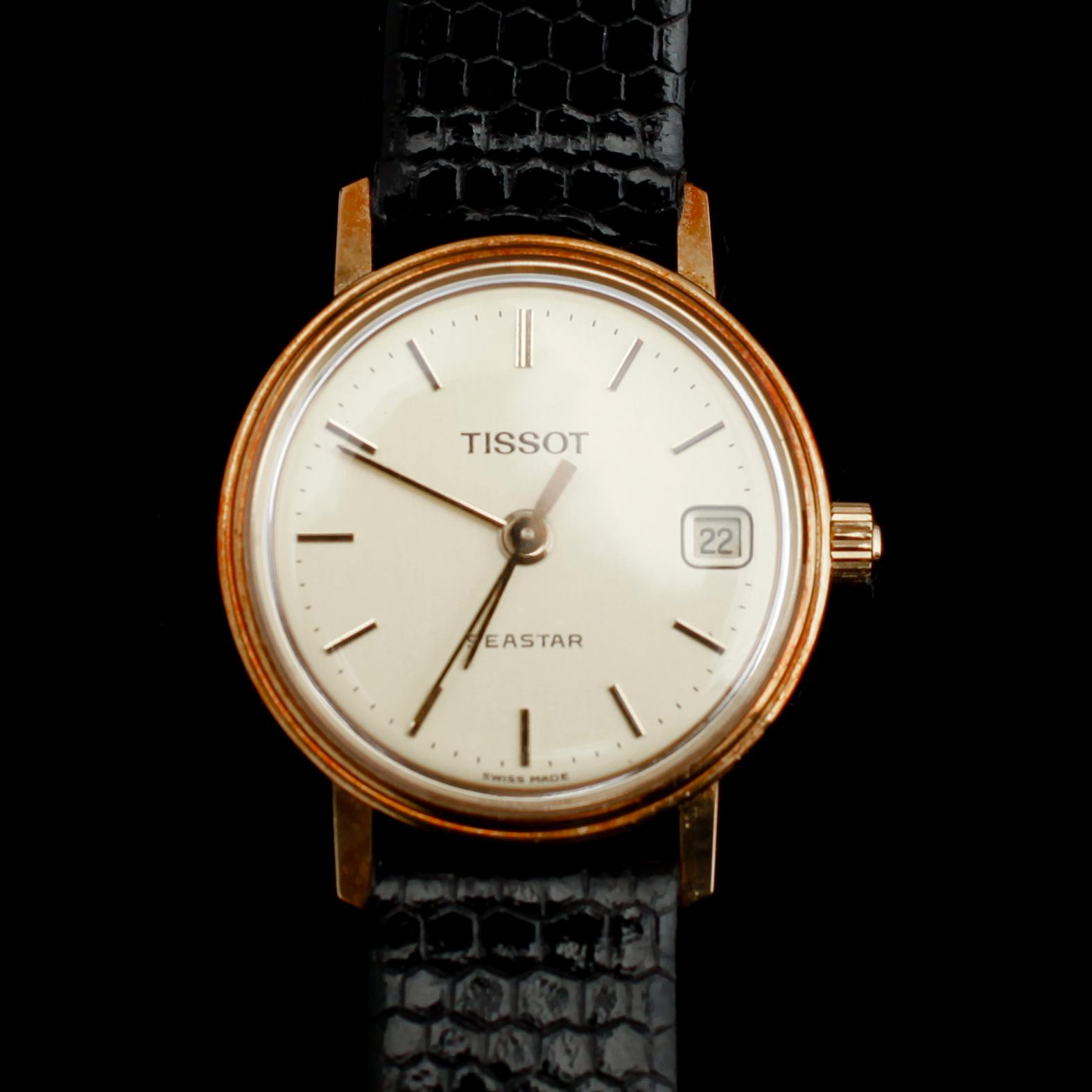 DAMARMBANDSUR, 18 k guld, Tissot, sent 1900-tal.