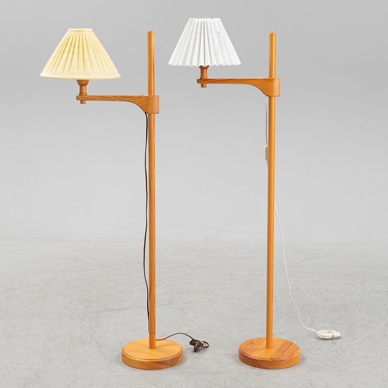 Carl Malmsten, a pair of  'Staken' floor lamps.