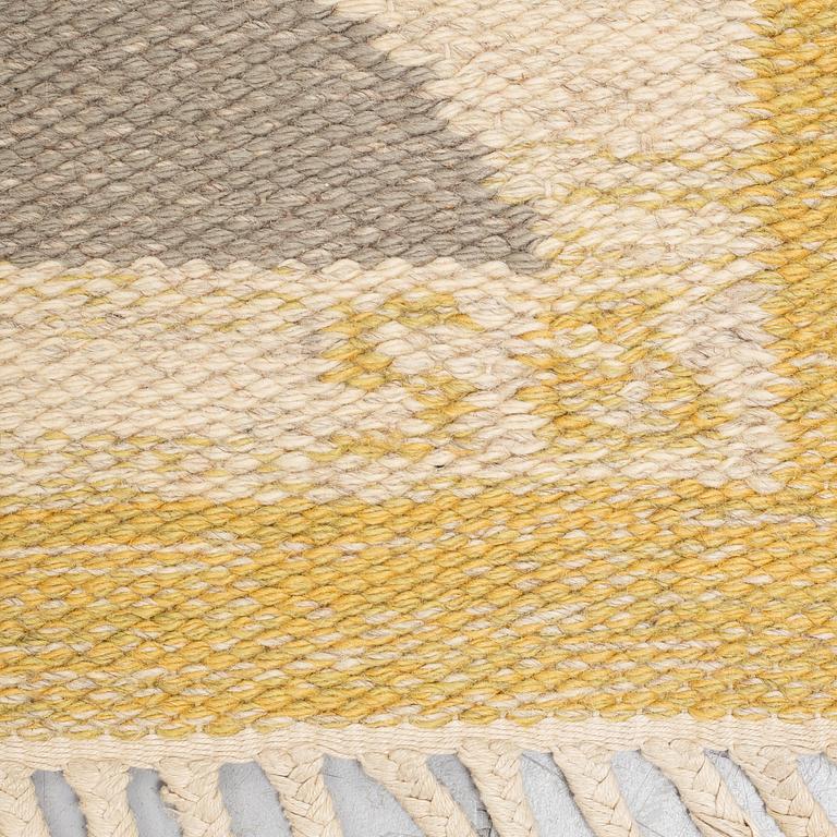 Sigvard Bernadotte, a carpet, "Harlequin", flat weave, ca 204 x 135,5-137,5 cm, signed SB.