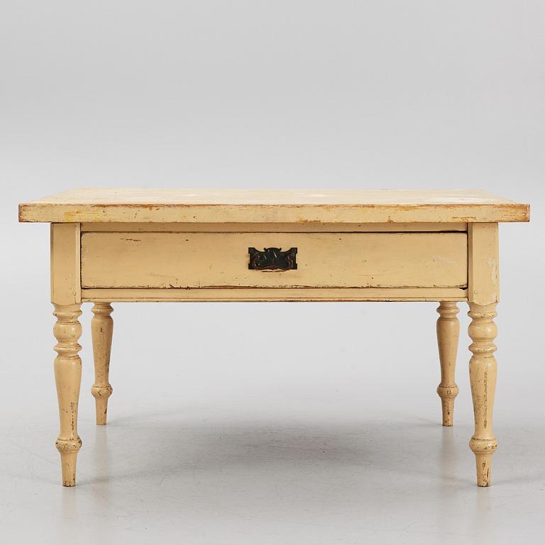 A table, second half of the 19th Century.