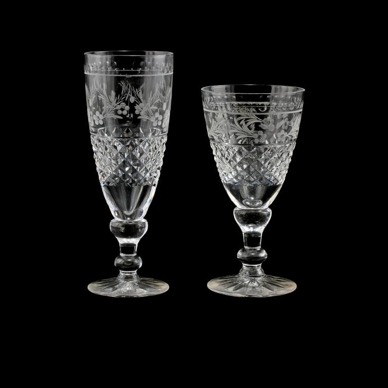 VINGLAS, 8 st samt CHAMPAGNEGLAS, 3 st, "Elvira Madigan", Kosta, 1900-tal.
