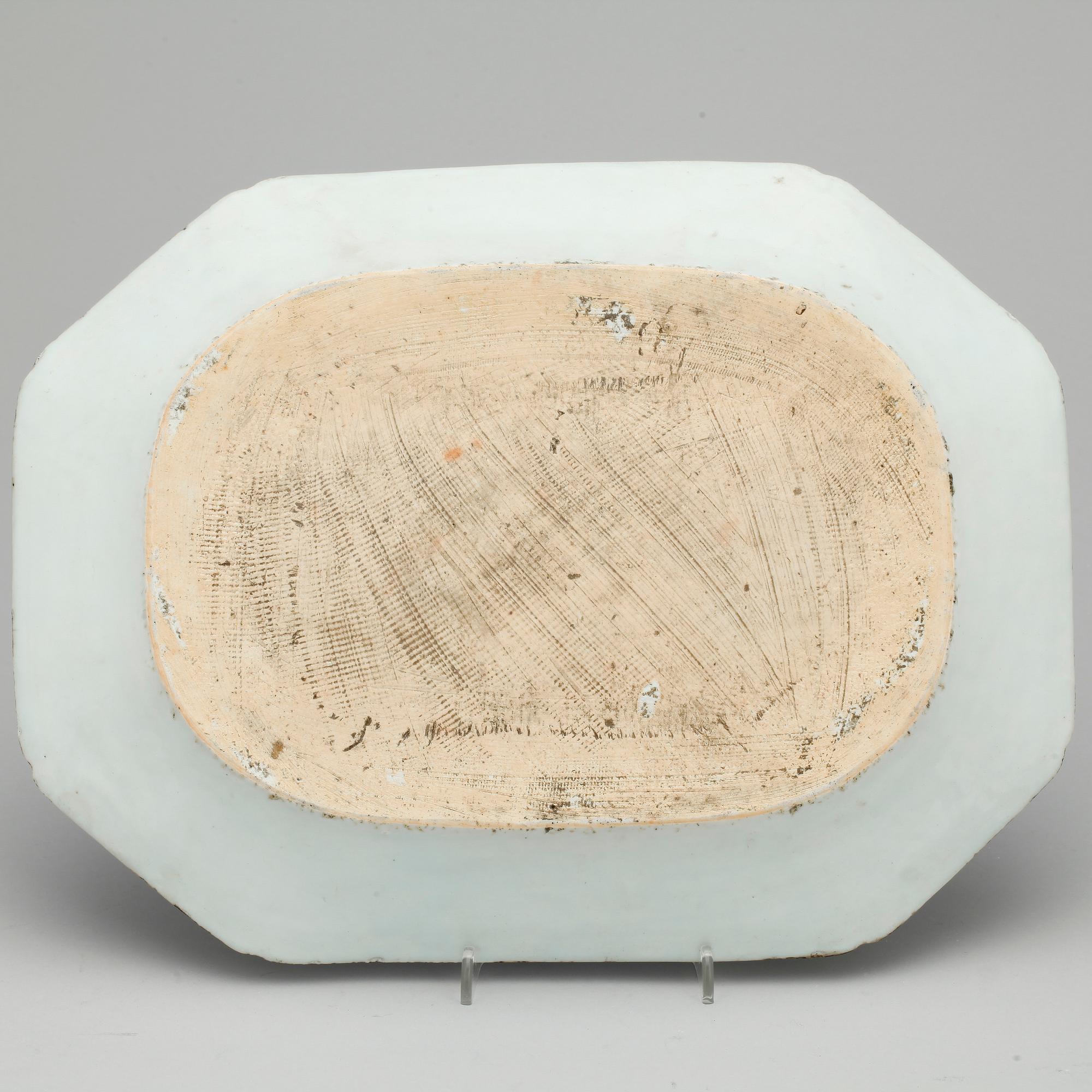 STEKFAT, porslin, Qianlong, Kina 1700-tal.