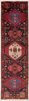 Gallery carpet, Zanjan, 290 x 78 cm.