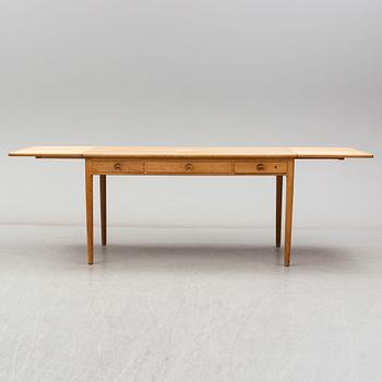 HANS J WEGNER, skrivbord med klaffar, AT-305, Andreas Tuck.