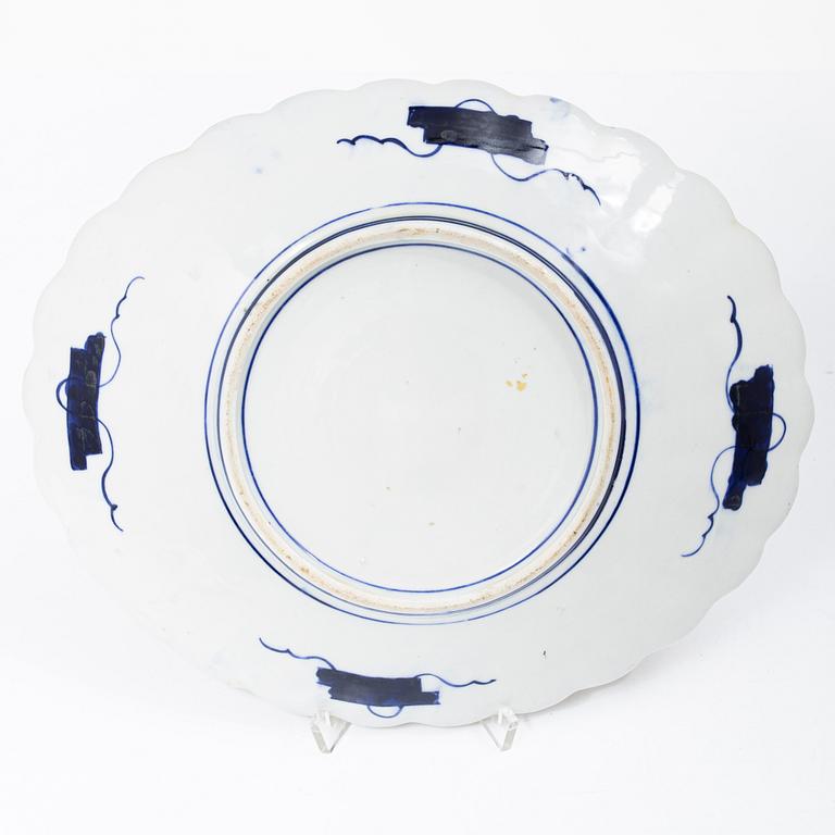 Fat och urna, porslin, Japan, Meiji (1868-1912).