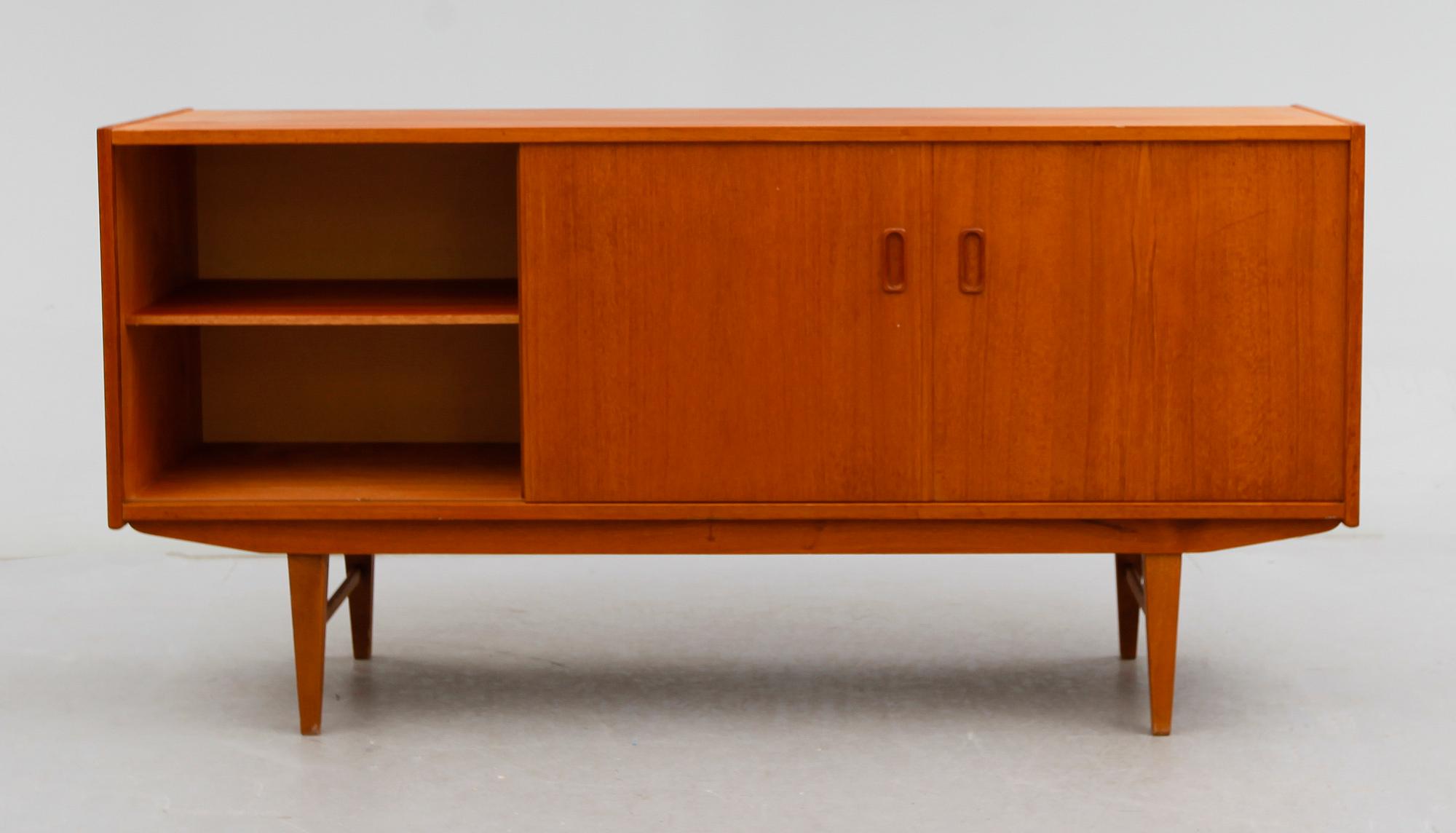 SIDEBOARD, 1900-talets andra hälft.