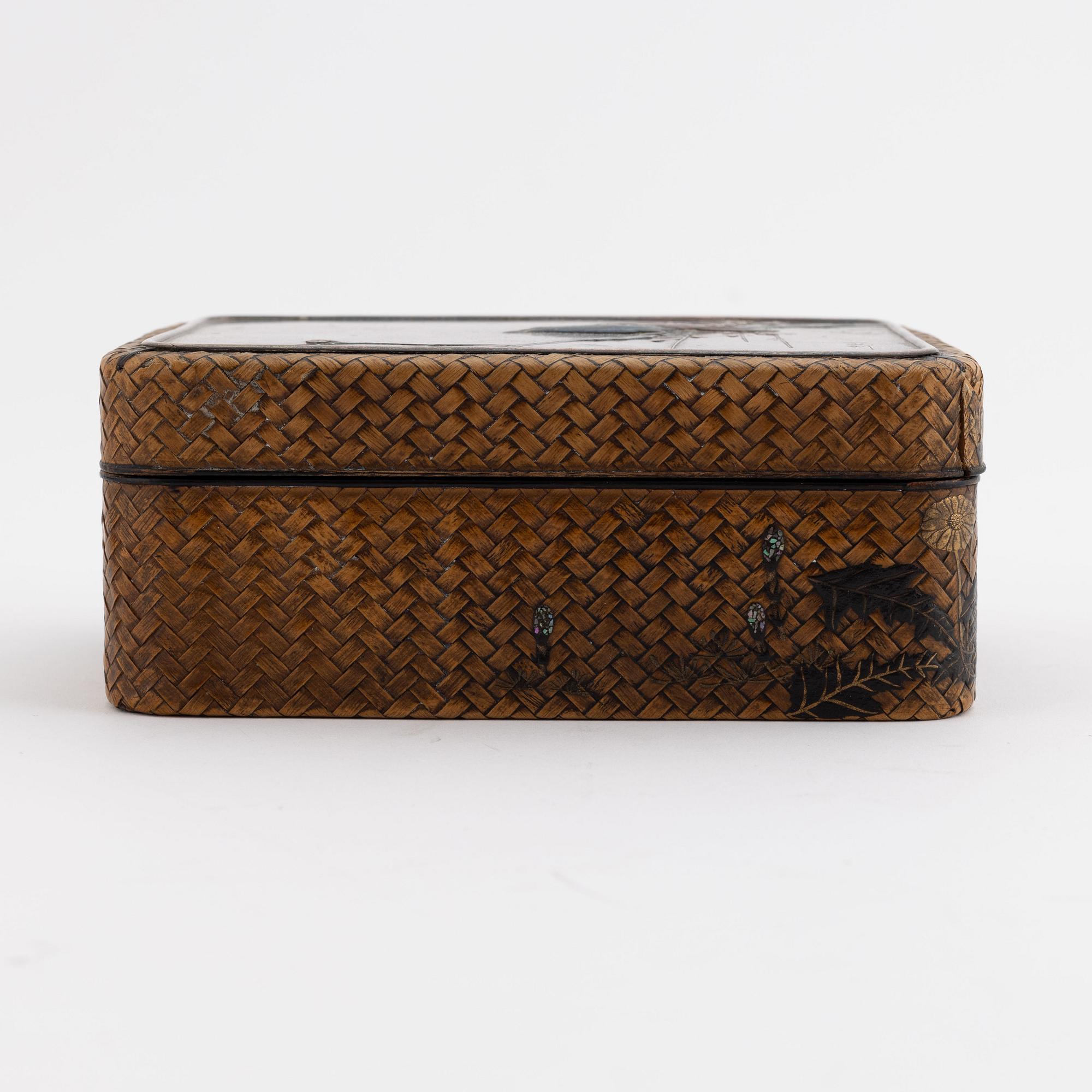 Ask, Japan, tidigt 1900-tal.