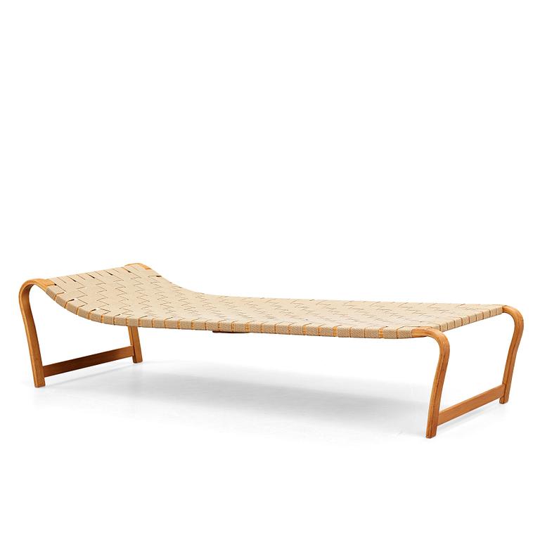 Bruno Mathsson, a "Paris", daybed, Firma Karl Mathsson, Värnamo, Sweden 1950's.