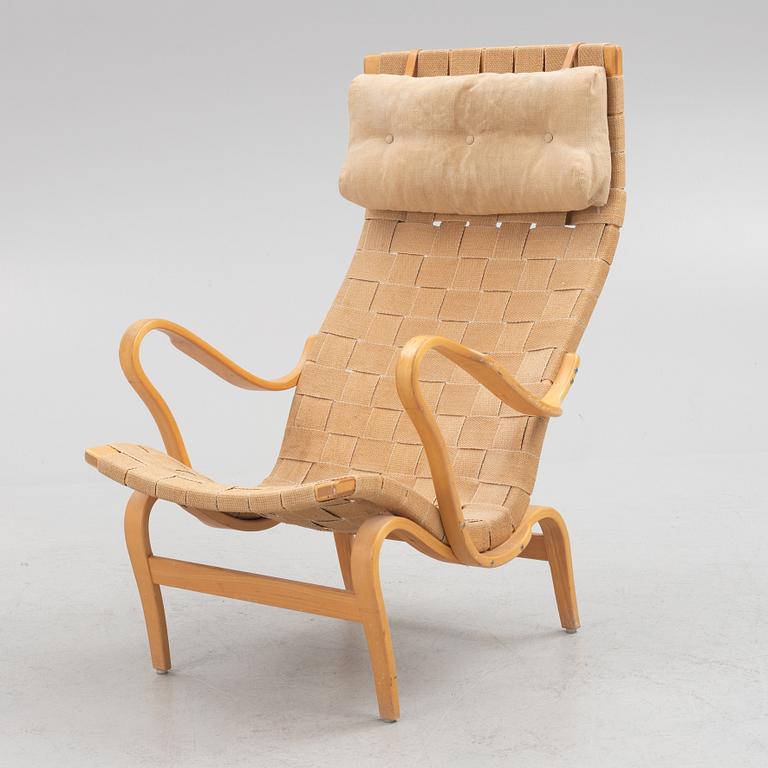 Bruno Mathsson, a 'Pernilla' armchair, Firma Karl Mathsson, Värnamo, 1974.