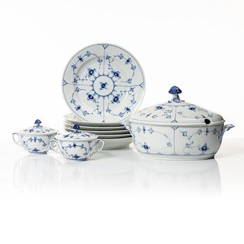 Royal Copenhagen, service pieces, 9 pcs, "Musselmalet half lace", Denmark.