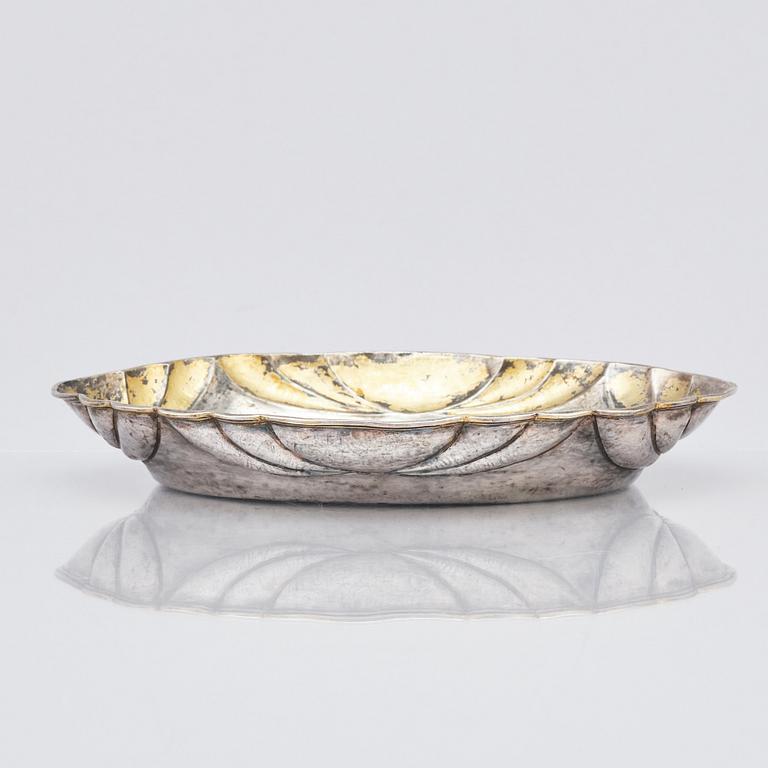 A parcel-gilt silver bowl, possibly Ottoman 16th/17th century.