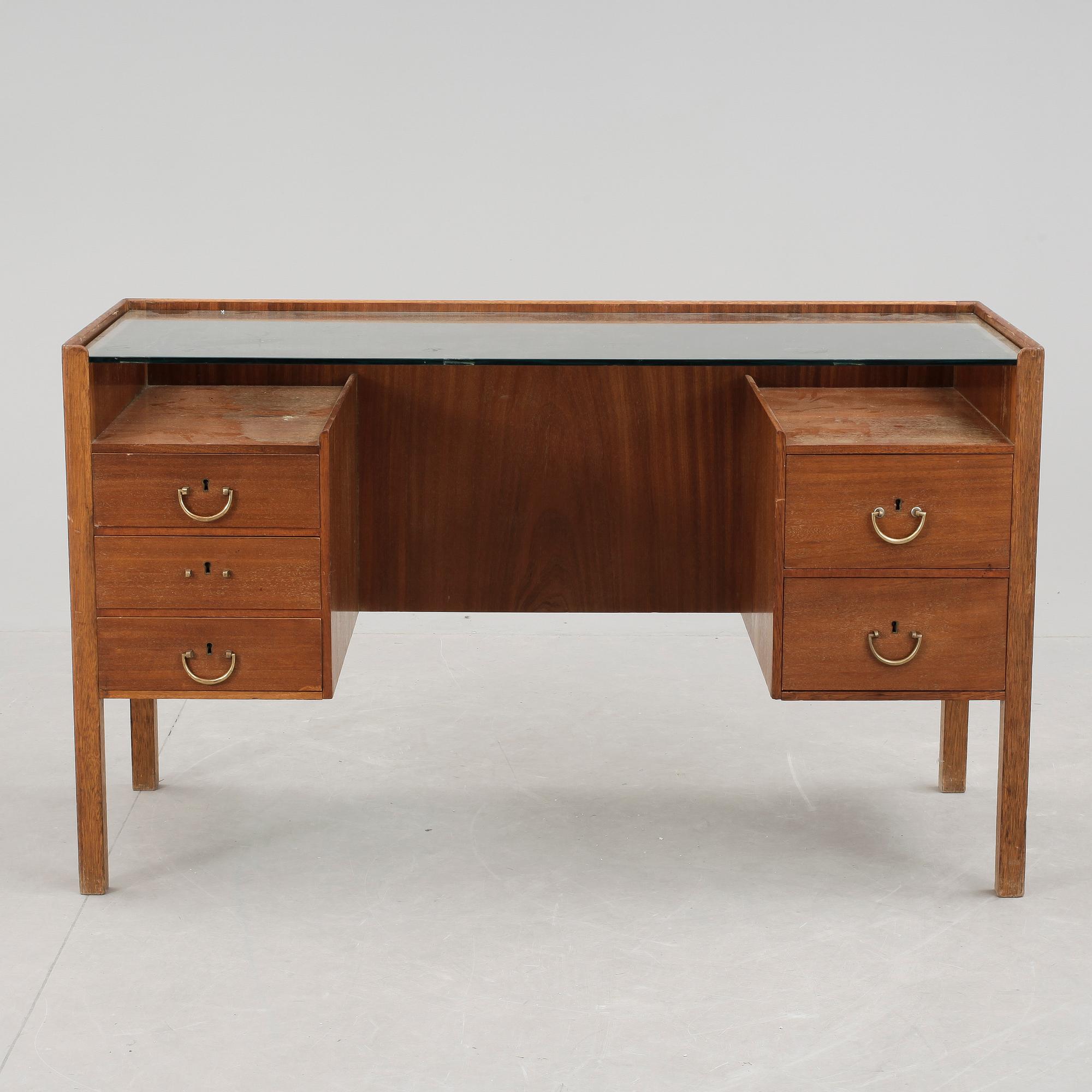 TOILETTEBORD, Josef Frank, Firma Svenskt Tenn.