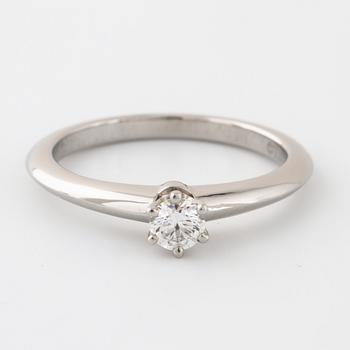 TIFFANY & CO, a brilliant cut diamond ring.