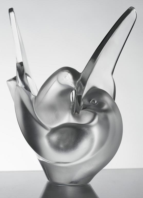 ASKFAT, VAS samt PENNSTÄLL, 8 delar, glas, Lalique, 1900-tal.