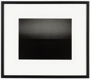 Hiroshi Sugimoto, "South Pacific Ocean Tearai", 1991.