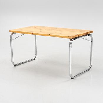 Börge Lindau, a table, Lammhults Mekaniska Verkstad AB, 1970's.