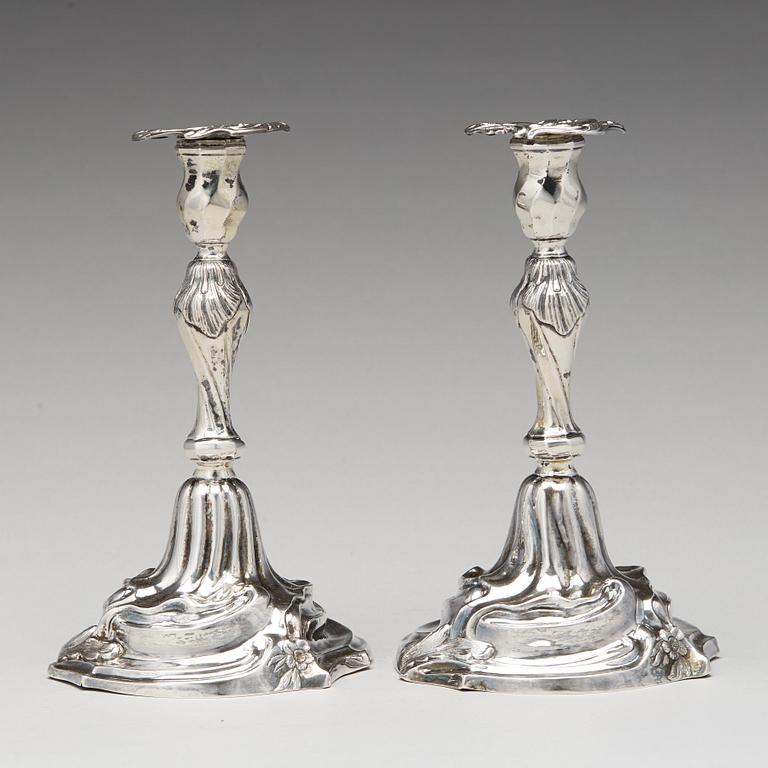 Carl Fahlberg, ljusstakar, ett par, silver, Uppsala 1765. Rokoko.