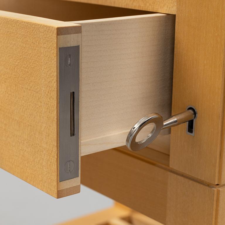 The cabinet 'Sto' by Jonas Bodarve, Carl Malmsten school, 1997.