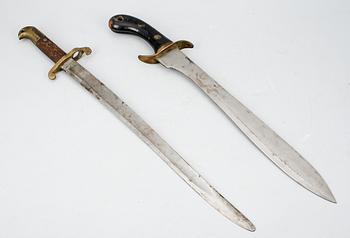 BAJONETT samt FASKINKNIV m/1848.
