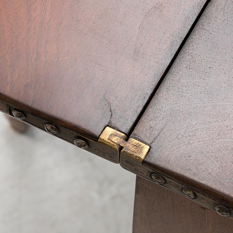 Spelbord/byrå, queen Anne-stil, 1900-tal.