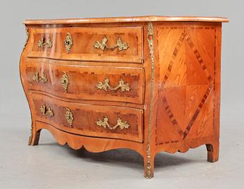 BYRÅ, rokoko, 1700-talets andra hälft.