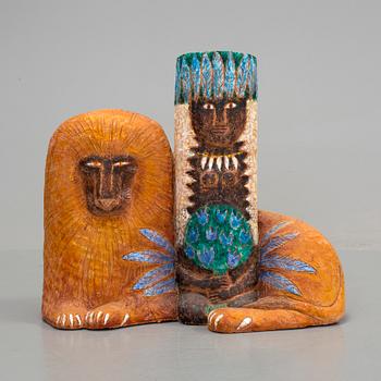 HELGA HENSCHEN, sculpture, signed.