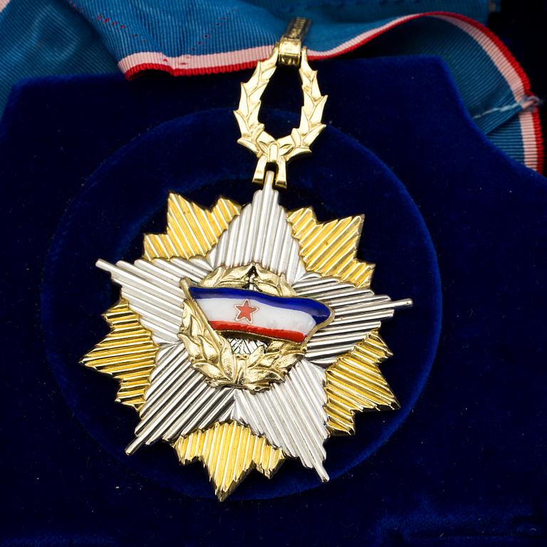 ORDEN JUGOSLOVENSKE ZASTAVE, a second class neck cross and breast star, second half of the 20th century.