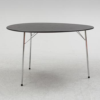 An Arne Jacobsen "Centenary Package" comprising three "Ant Chairs" and an eggshaped table, Fritz Hansen, Denmark.