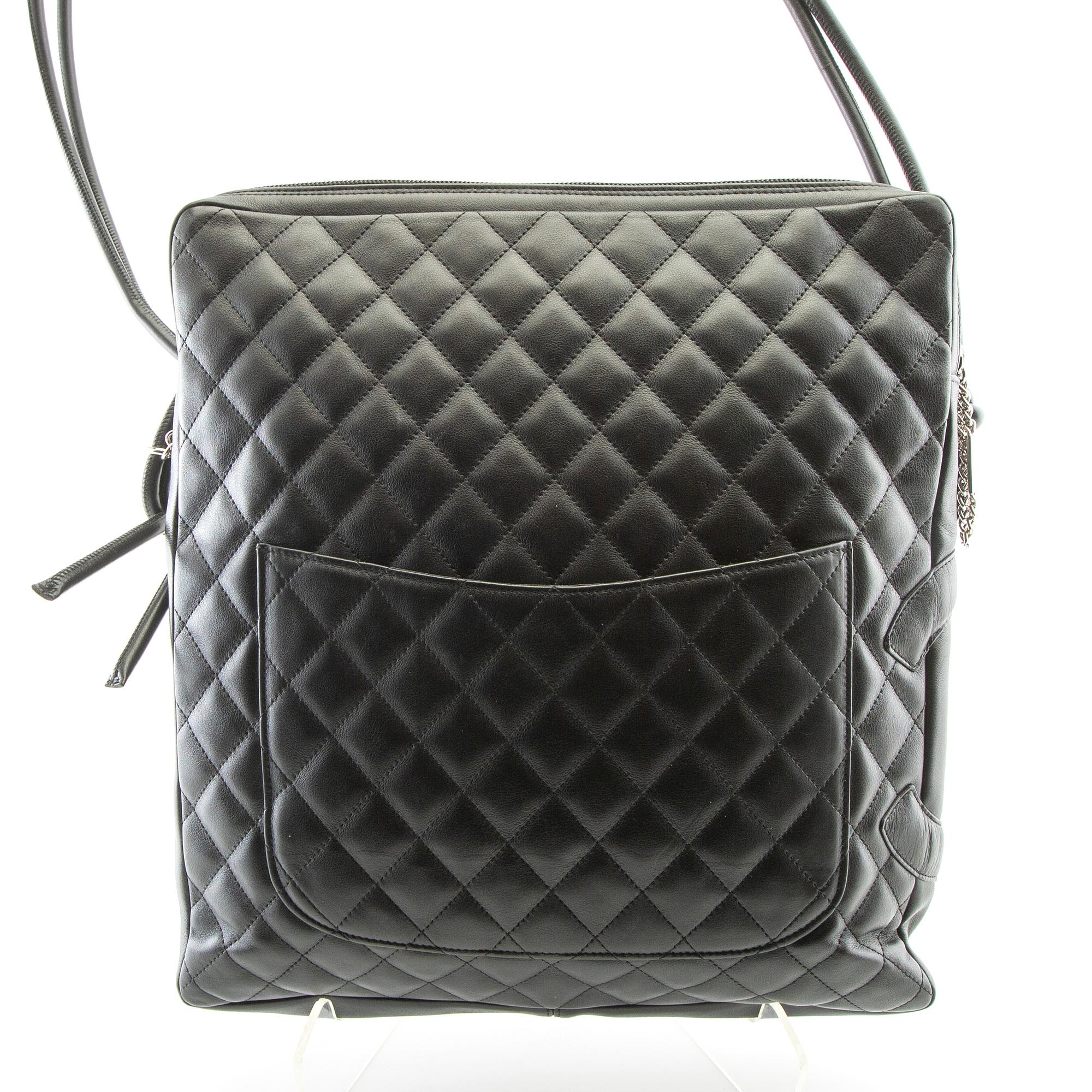 Chanel,.