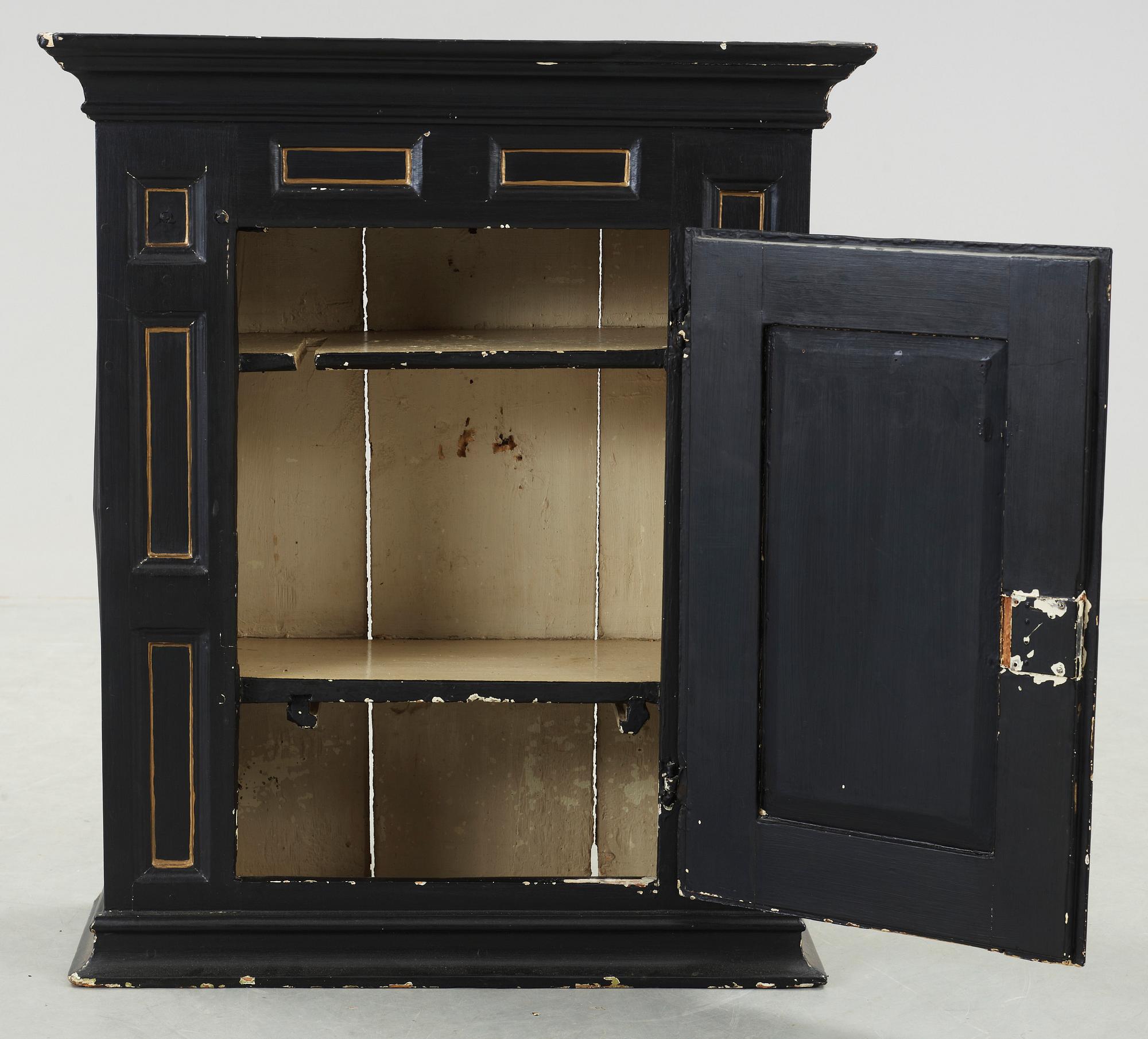 VÄGGSKÅP, barock, 1700-talets mitt.