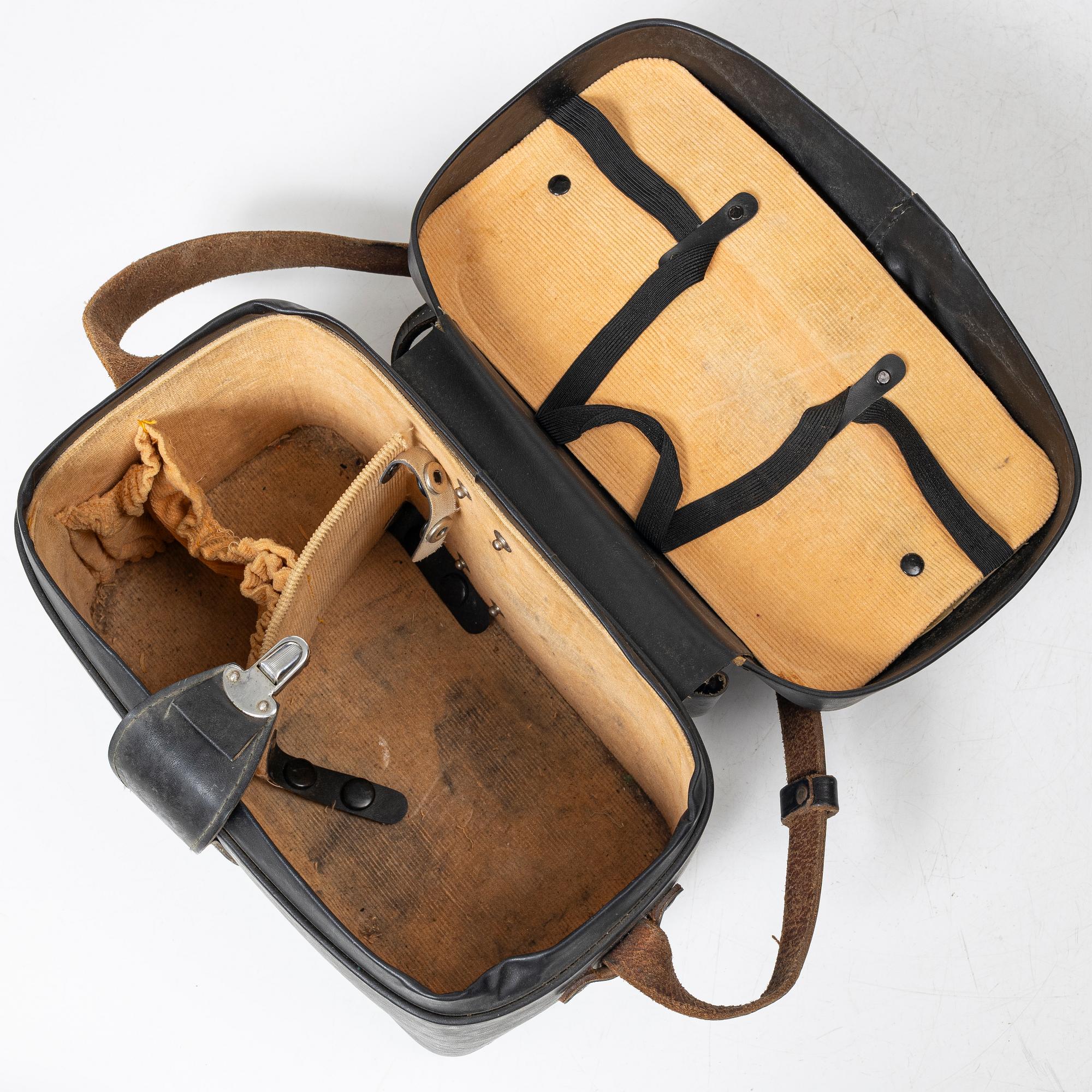 Mellanformatskamera, Rolleiflex, med väska och tillbehör, Franke & Heidecke, 1900-talets mitt, Tyskland.